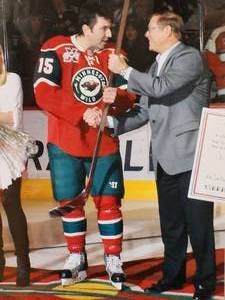 lot 142 image: Professionally Taken Photo of Former Minnesota Wilds Player Andrew Brunette by Photographer Walt Barry
