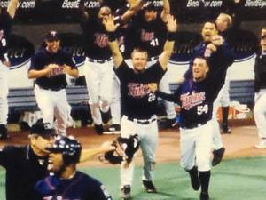 lot 149 image: Former Minnesota Twins Great Michael Cuddyer Autographer Poster Board No COA