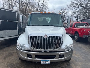 2003 International 4300 Rollback Tow Truck