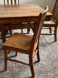 lot 33 image: Vintage Square Table and Four Chairs