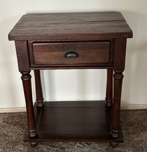 lot 37 image: Petite Accent Table with Single Drawer