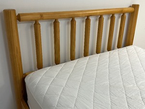 lot 48 image: Log Cabin Style Queen Bed Frame