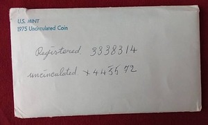 lot 11 image: 1975 U.S. Mint Uncirculated Set
