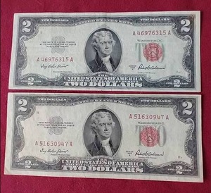 lot 68 image: (2) Red Seal $2 Notes