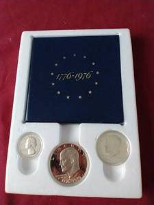 lot 100 image: U.S. Bicentennial Silver Proof Set