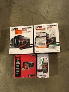 Lot of Mixed Portable Power Starters Customer Returns See Pictures