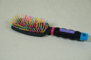Professionals Choice Tail Tamer Brush