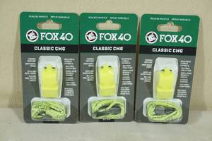 2 Fox 40 Classic CMG Whistles
