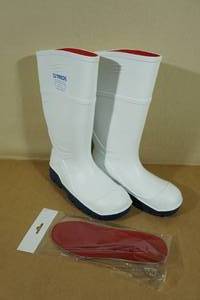Treds Steel Toe Poly Rain Boots -Size 3, White