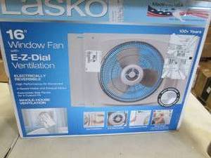 Lasko 16 Window Fan with E-Z Dial ...