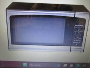 Hamilton Beach 1.1 Cu. Ft. 1000-Wat...
