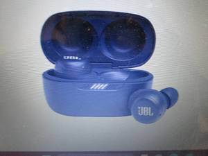 LB- JBL Live Free NC TWS Noise-Can...