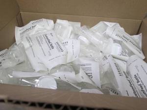Case of 100- 60 ml Abbott Custom-Fe...