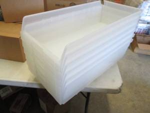 6 Stackable Organizing Bins- 1 dama...