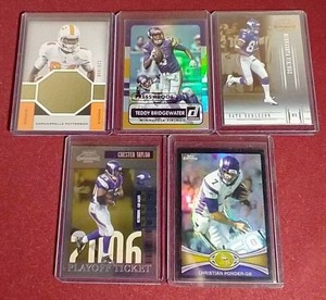 lot 1 image: (5) Numbered Vikings Cards