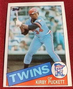 lot 54 image: 1985 Topps Kirby Puckett Rookie Card