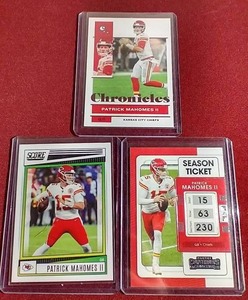 lot 146 image: (3) Patrick Mahomes Cards