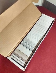 lot 172 image: Box of Baseball Cards