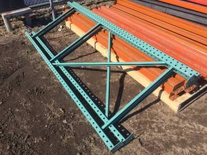 lot 2 image: Pallet Racking 3 x 8 Set Teardrop