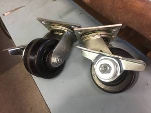 lot 39 image: 2 Faultless Locking Swivel Castor Wheels