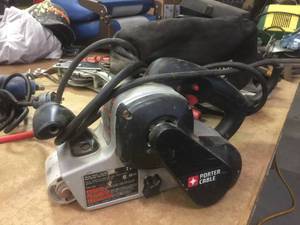 lot 52 image: Porter Cable 352VS Belt Sander