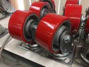 lot 61 image: Set of 4 Carjet Swivel Castor Wheels - Like New