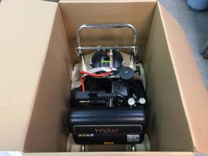 lot 110 image: Titan Capspray 125 HVLP Spray System - Like New