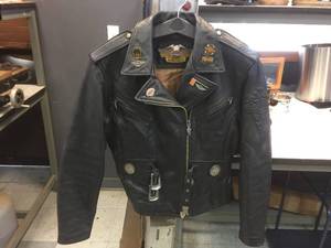 lot 141 image: Harley Davidson Womens Leather Jacket