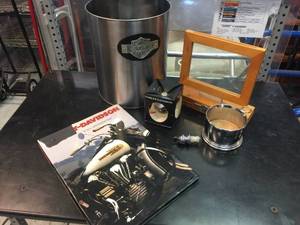 lot 145 image: Harley Davidson Collector Items