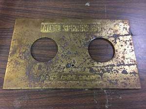 lot 155 image: Vintage Brass Auto Sprinkle Plate