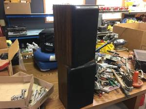 lot 165 image: Vintage Yamaha Natural Sound Speaker System