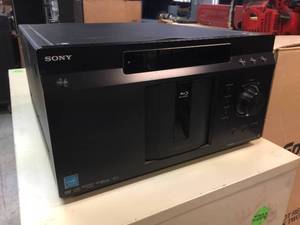 lot 166 image: Sony Blu-RayDVD Disc Player