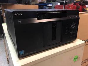 lot 170 image: Sony Blu-RayDVD Disc Player