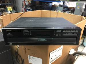 lot 171 image: Onkyo Compact Disc Changer