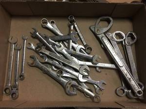 lot 182 image: Group Smaller Wrenches Husky - Proto -Craftsman - Other