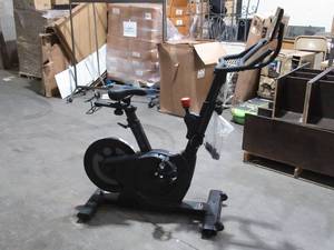 lot 11 image: Echelon EX-4S Connect Bike