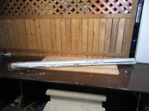 lot 59 image: Elite Screens 70 Projection Screen