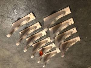 Box of assorted 12-12 in. x 1-18 in. 35 lbs. Shelf Bracket