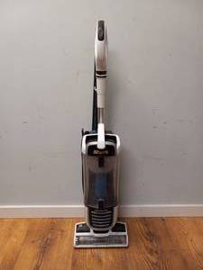 SHARK ROTATOR UPRIGHT VACUUM