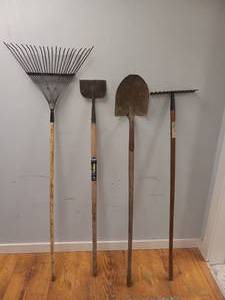 4 ASSORTED GARDENER TOOLS