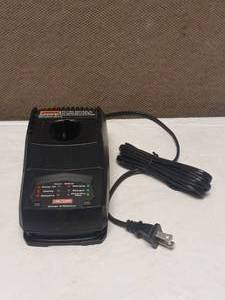 CRAFTSMAN 12V BATTERY CHARGER