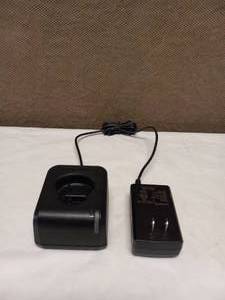 DREMEL  BATTERY CHARGER