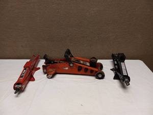 3 CAR JACKS