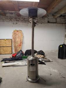 lot 74 image: Patio Heater