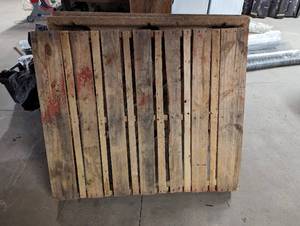 lot 88 image: Three Pallets