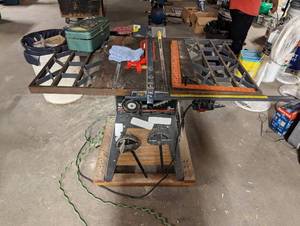 lot 93 image: SearsCraftsman Table Saw