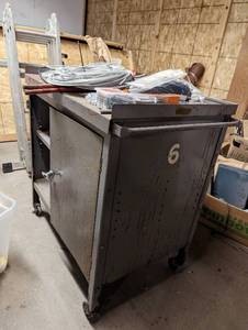 lot 127 image: Rolling Shop Cabinet And Contents