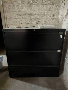 lot 156 image: Global Filing Cabinet And Artograph LightTracer Light Box