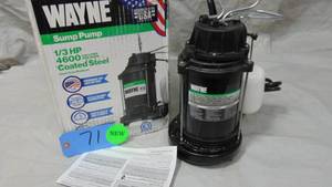 Wayne  13 HP Cast Iron Submersible Sump Pump with Vertical Float Switch