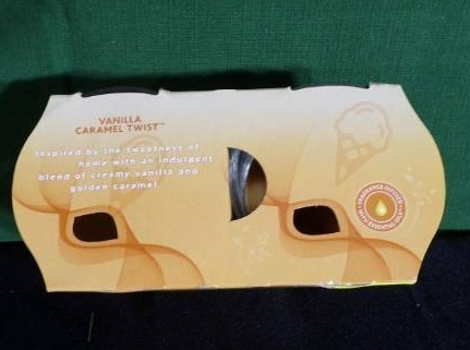 lot 312 image: Glade Vanilla Carmel Twist Candles 2 - Pack
